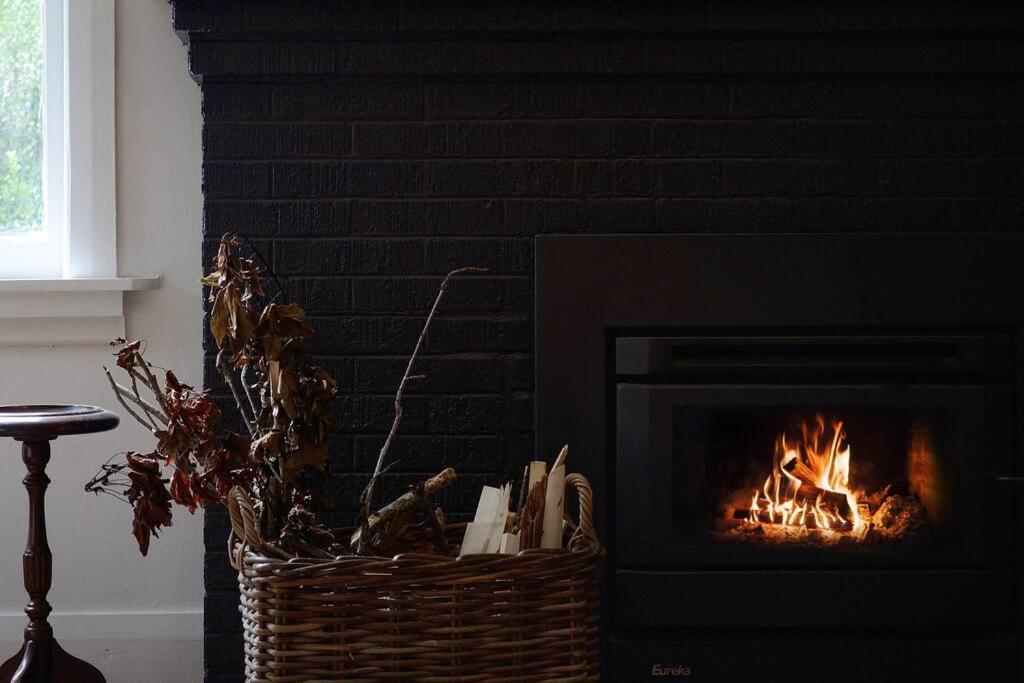 Harrys House Warburton - Peaceful Riverside Cottage In The Perfect Location Exteriör bild