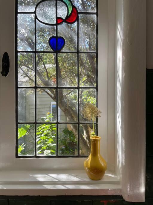 Harrys House Warburton - Peaceful Riverside Cottage In The Perfect Location Exteriör bild